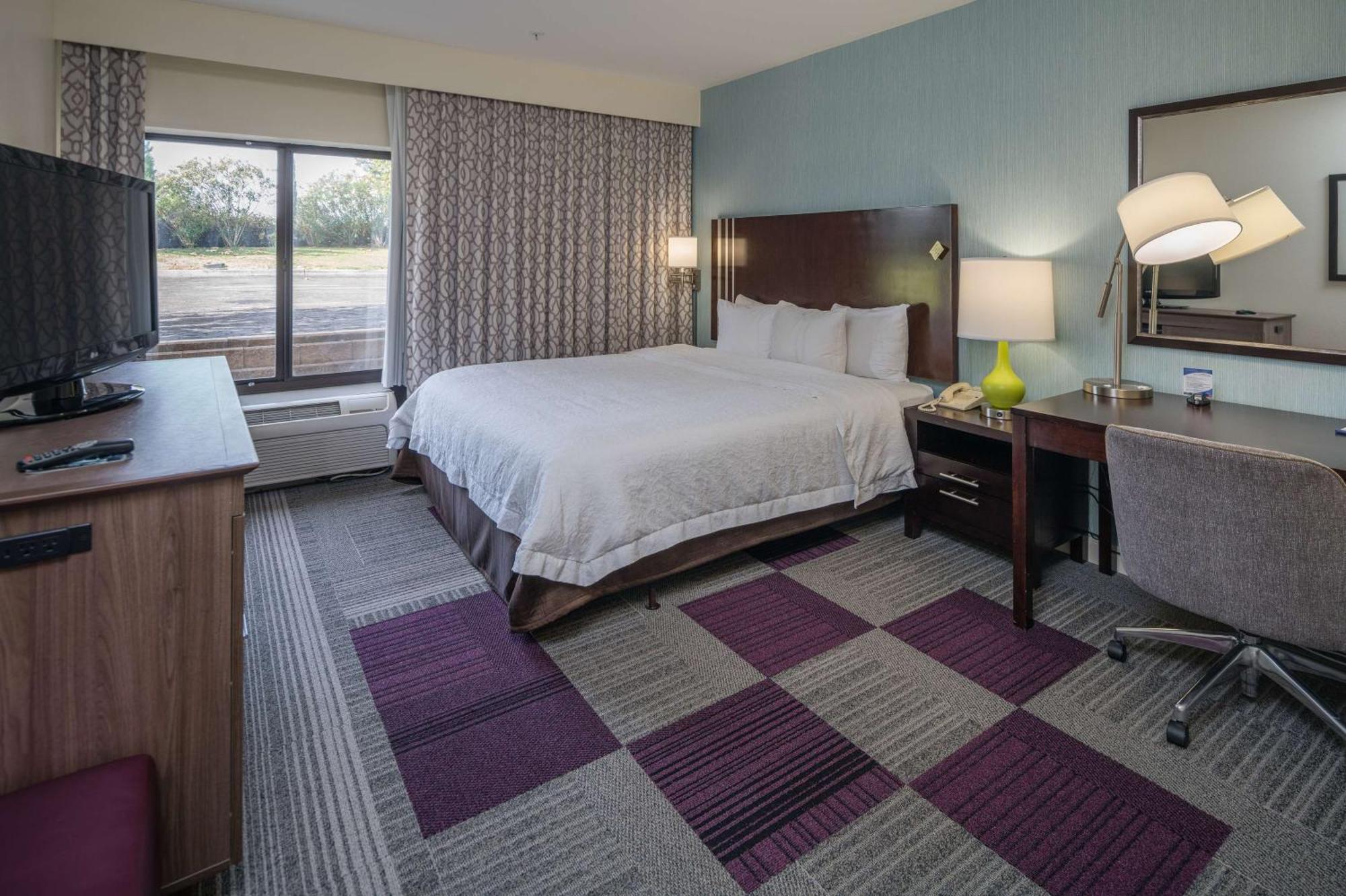 King Room - Mobility Access/Non-Smoking